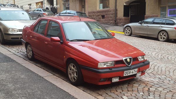 1992 Alfa Romeo 155 (167) - Fotografie 1