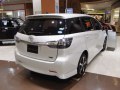 2012 Toyota Wish II (facelift 2012) - Foto 2