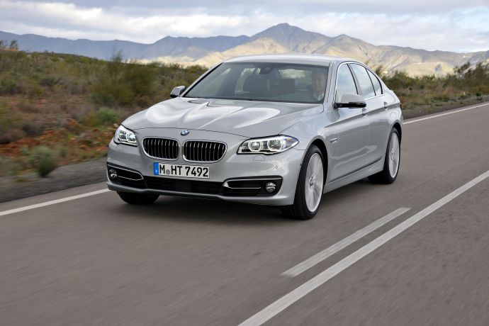 2013 BMW 5 Series Sedan (F10 LCI, Facelift 2013) - εικόνα 1