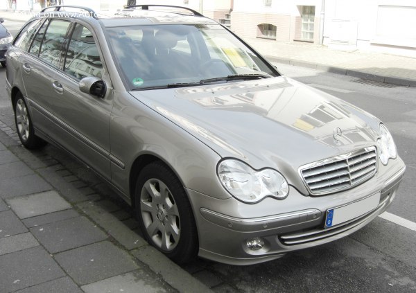 2004 Mercedes-Benz C-class T-modell (S203, facelift 2004) - Fotografie 1