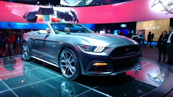 2015 Ford Mustang Convertible VI - Fotografie 1