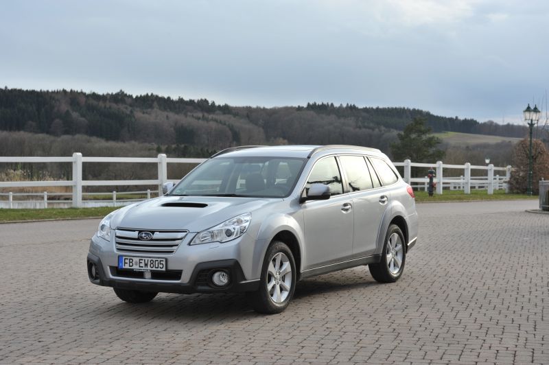 2013 Subaru Outback IV (facelift 2013) - Bilde 1