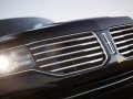 2015 Lincoln Navigator III LWB (facelift 2015) - Kuva 2