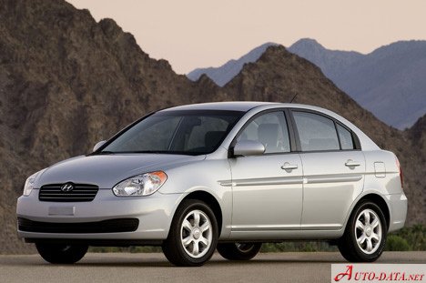 2006 Hyundai Verna Sedan - Fotografie 1