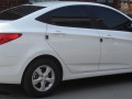 2011 Hyundai Solaris I Sedan - Bilde 2