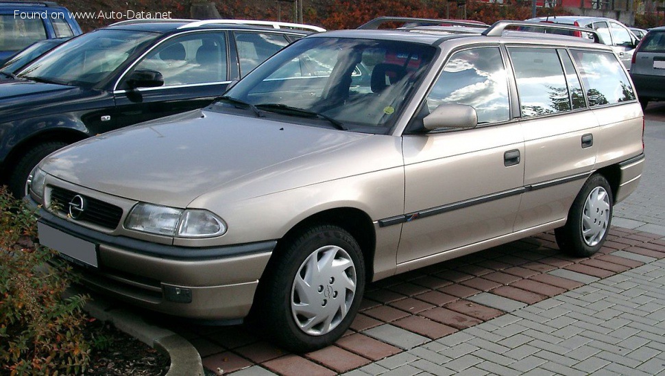 1994 Opel Astra F Caravan (facelift 1994) - Fotografie 1