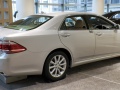 2010 Toyota Crown XIII Royal (S200, facelift 2010) - Photo 2