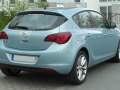 Opel Astra J - Fotoğraf 2