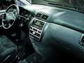 2002 Toyota Avensis Verso - Fotoğraf 5