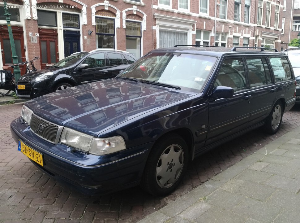 1997 Volvo V90 - Fotografie 1