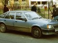 1981 Vauxhall Cavalier Mk II CC - Fiche technique, Consommation de carburant, Dimensions