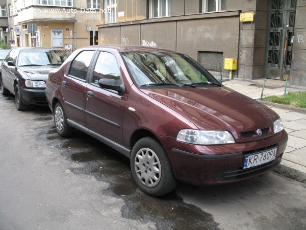 2002 Fiat Albea - Снимка 1