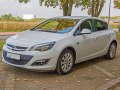 Opel Astra J (facelift 2012) - Fotografie 9