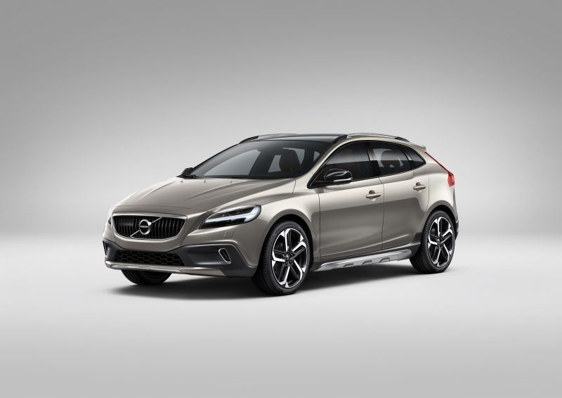2016 Volvo V40 Cross Country (facelift 2016) - Фото 1