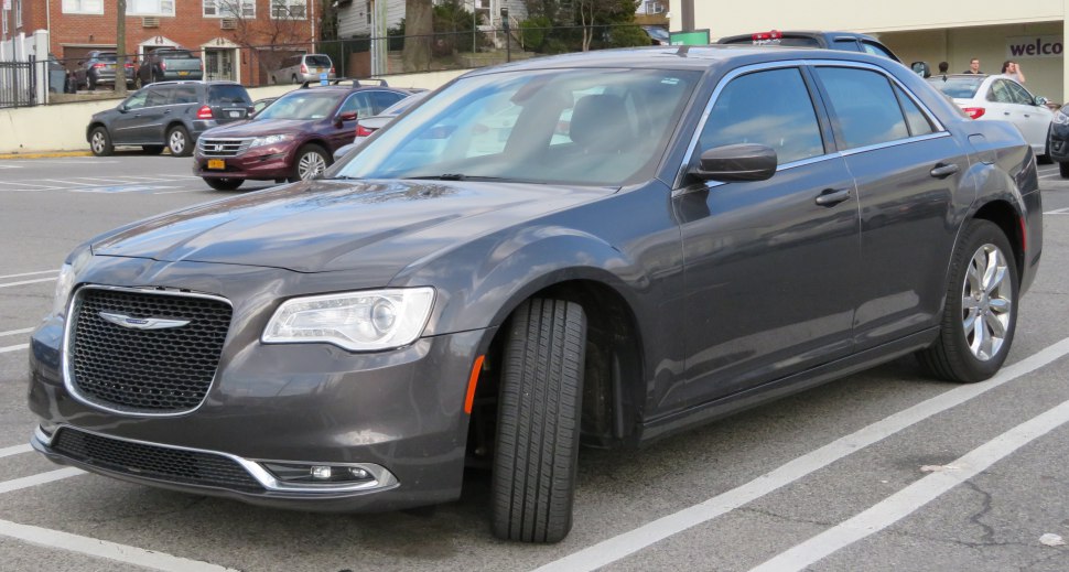 Chrysler 300 седан вариант