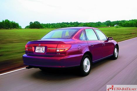 2000 Saturn LS - Kuva 1