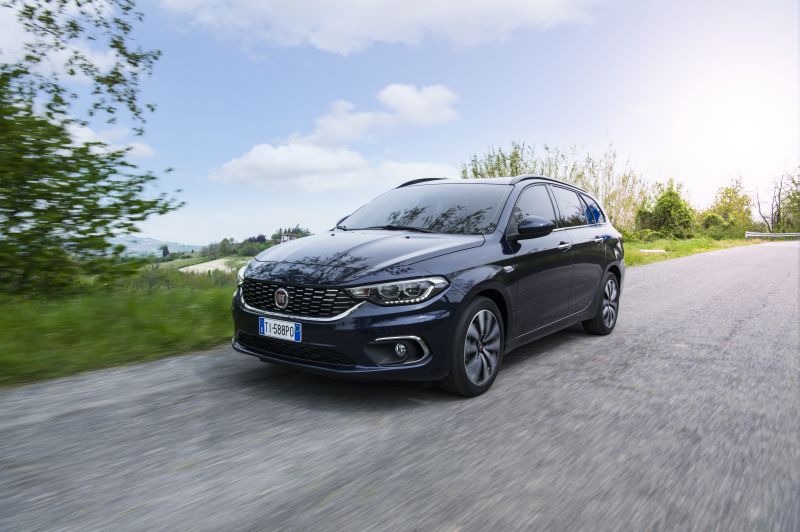 2016 Fiat Tipo (358) Wagon - Fotografie 1