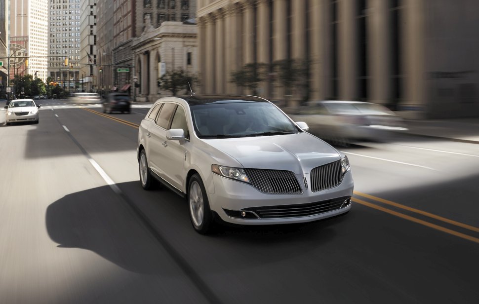 2013 Lincoln MKT I (facelift 2013) - Kuva 1