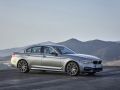 BMW 5 Series Sedan (G30) - Photo 10