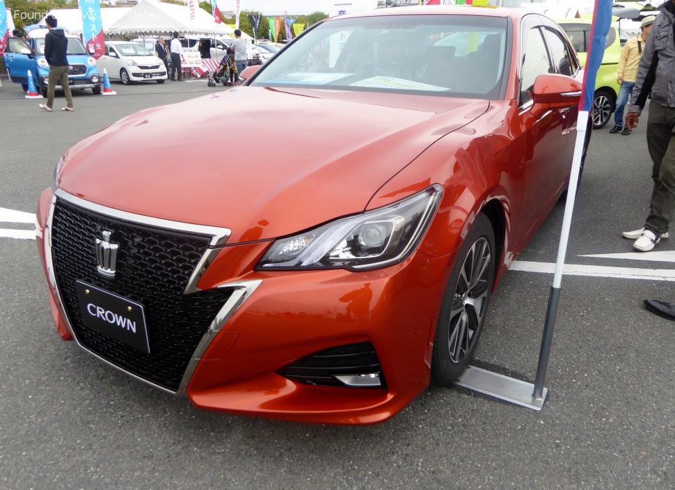 2016 Toyota Crown XIV Athlete (S210, facelift 2016) - Фото 1