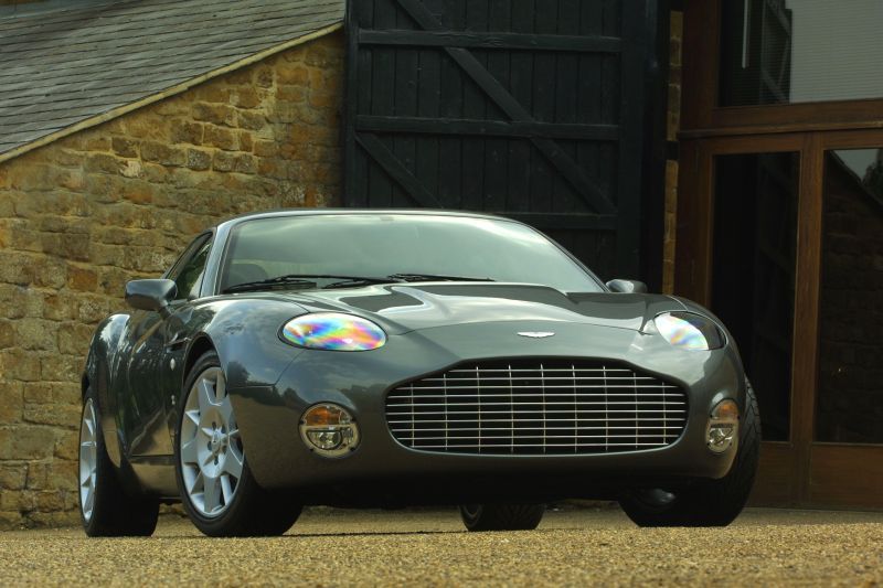 2003 Aston Martin DB7 Zagato - Fotoğraf 1