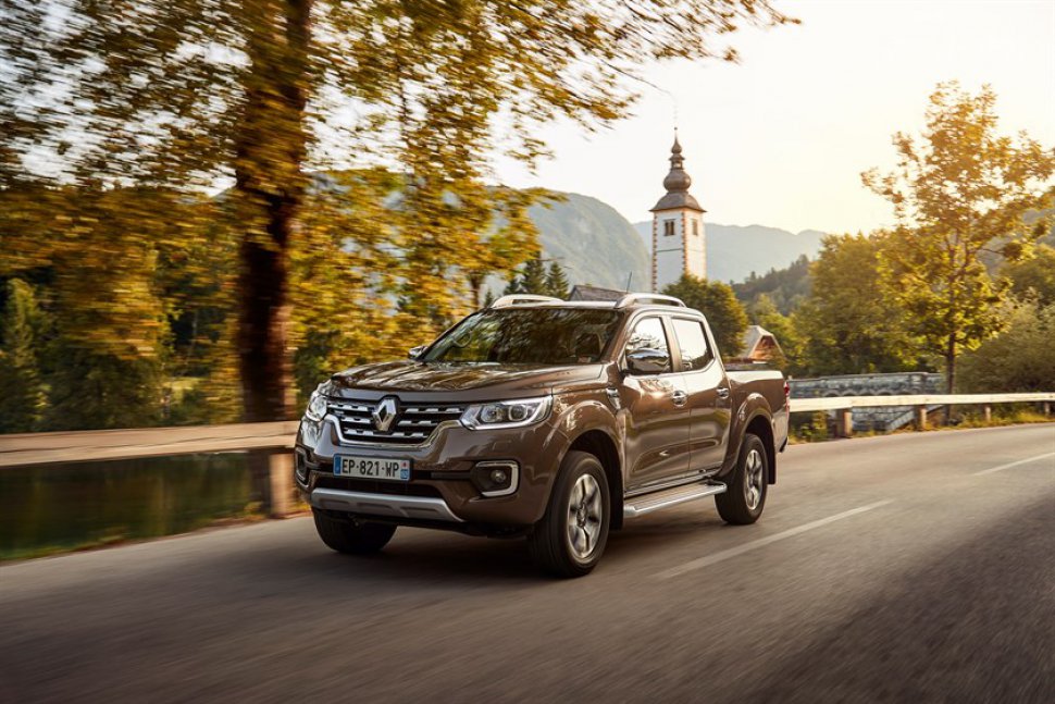 Boîtier Additionnel ChipPower CRS Pour Renault Alaskan 2.3 DCi 190 CV 2017-2020 - Plug & Drive - Gain Puissance/couple Jusqu'à 30% - Économie Carburant 10-15%