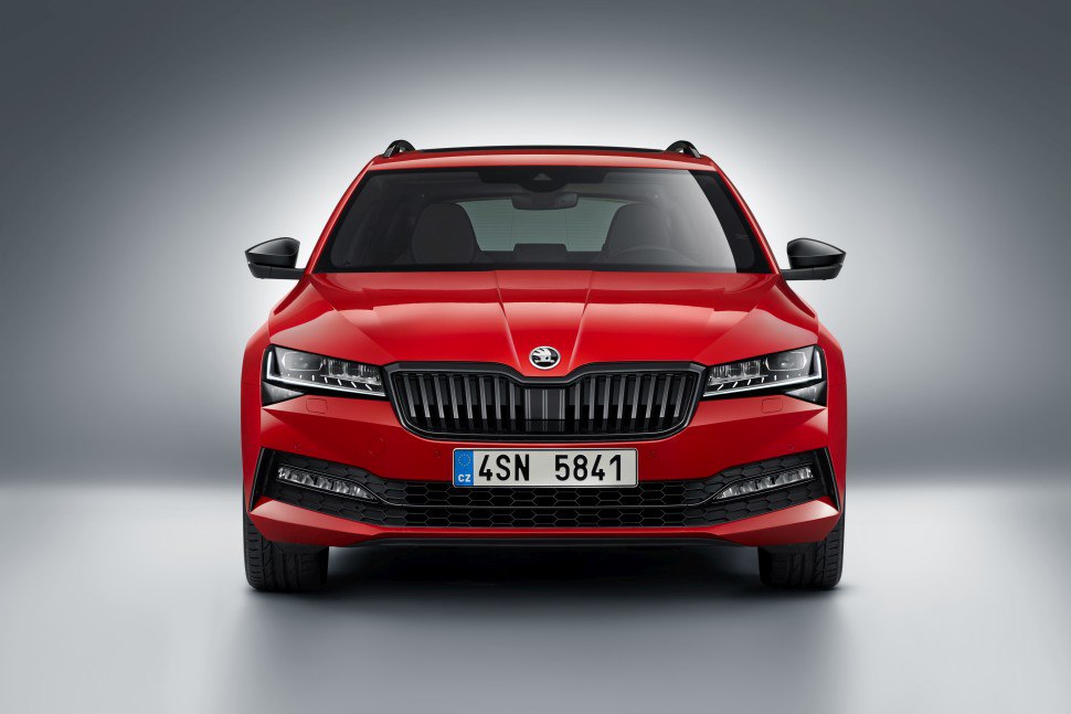 2019 Skoda Superb III Combi (facelift 2019) - Photo 1