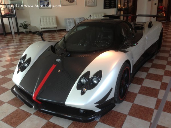 2009 Pagani Zonda Cinque Roadster - Снимка 1