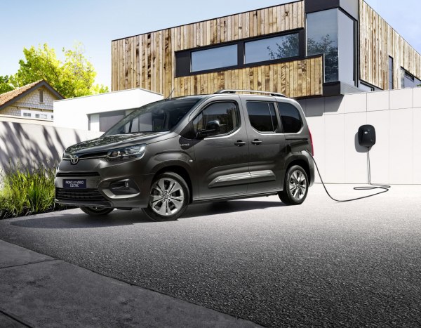 2020 Toyota Proace City Verso SWB - Kuva 1