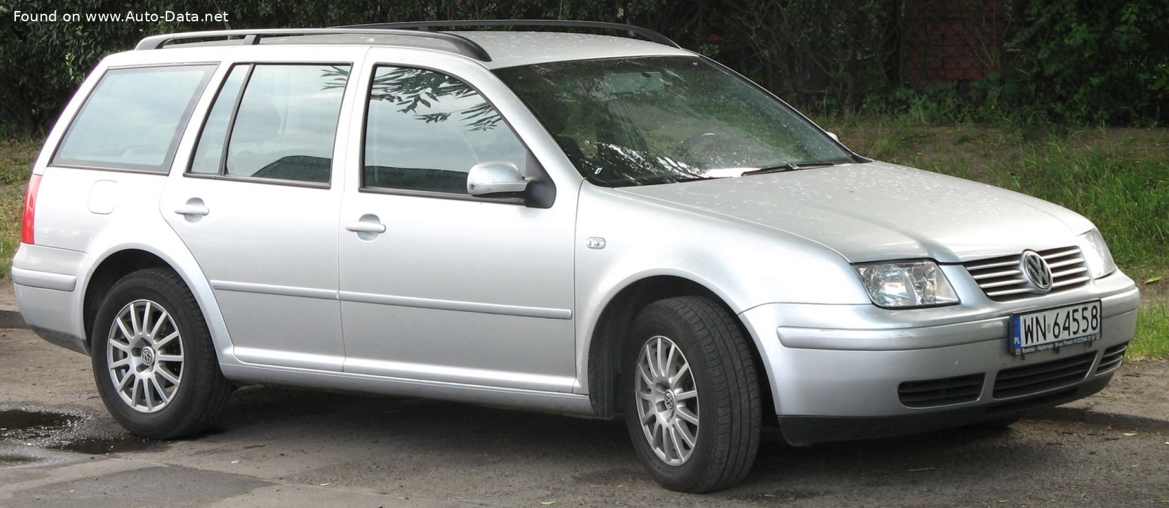 Volkswagen Bora 1998 Estate car (1998 - 2005) reviews, technical data,  prices