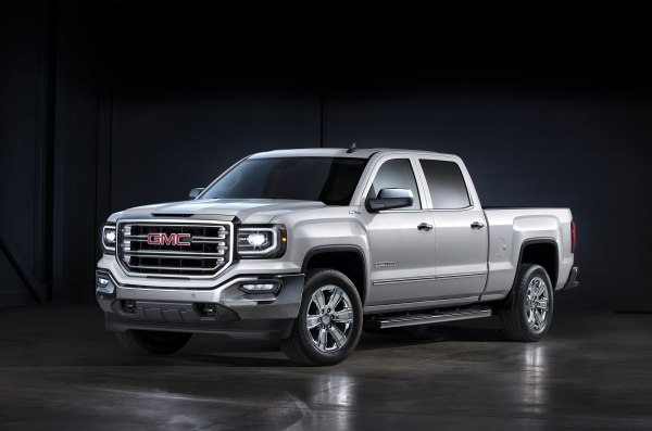 2015 GMC Sierra 1500 IV (GMTK2XX, facelift 2016) Crew Cab Standard Box - Fotoğraf 1