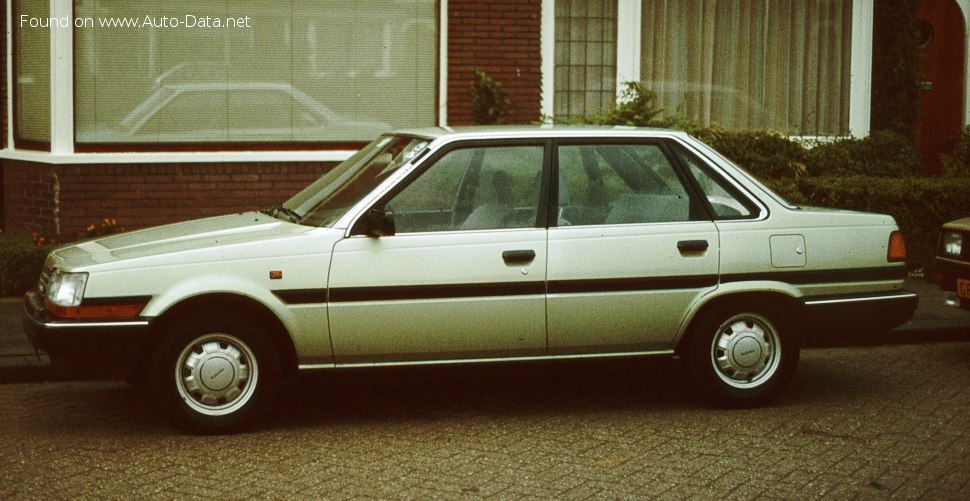 1984 Toyota Carina (T15) - Fotografie 1