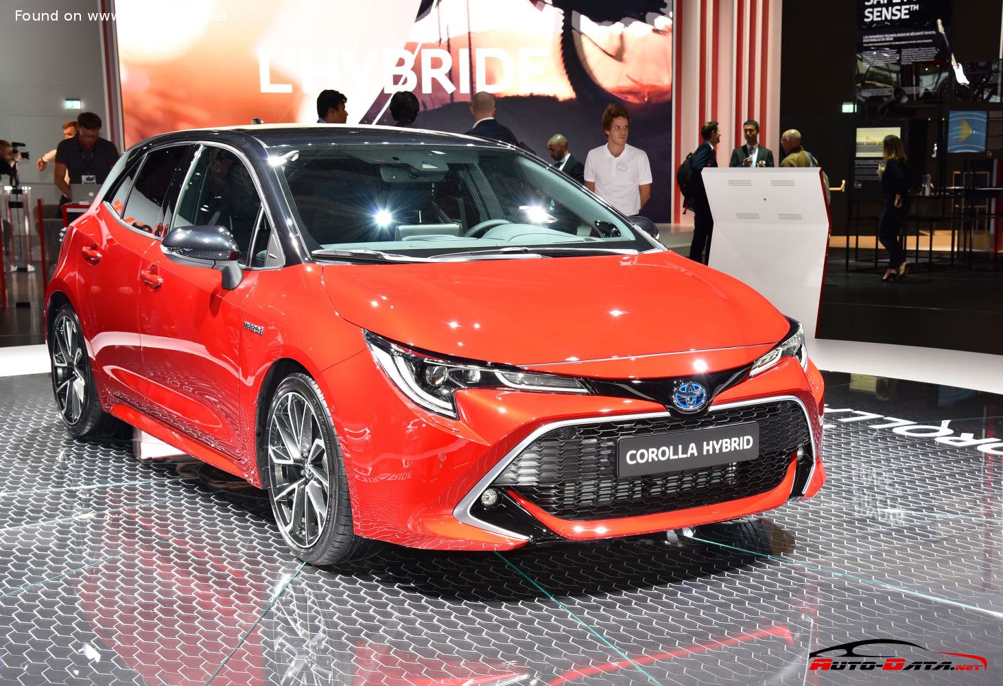 2019 Toyota Corolla Hatchback XII (E210) 1.2 D-4T (116 Hp) CVT-i