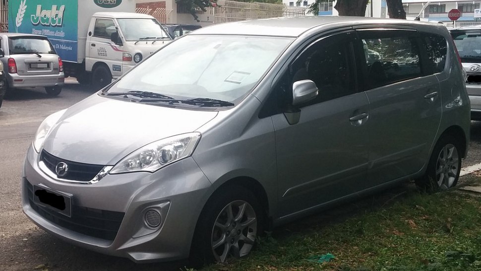 2014 Perodua Alza I (M500, facelift 2014) - Fotoğraf 1