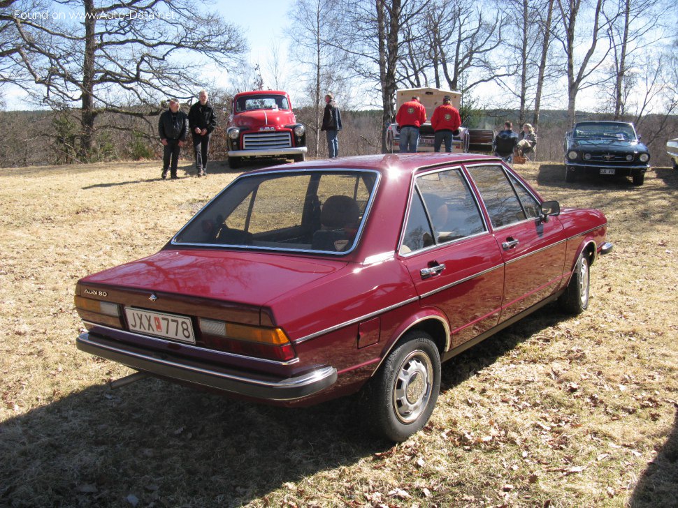 1976 Audi 80 (B1, Typ 82) - Fotografie 1