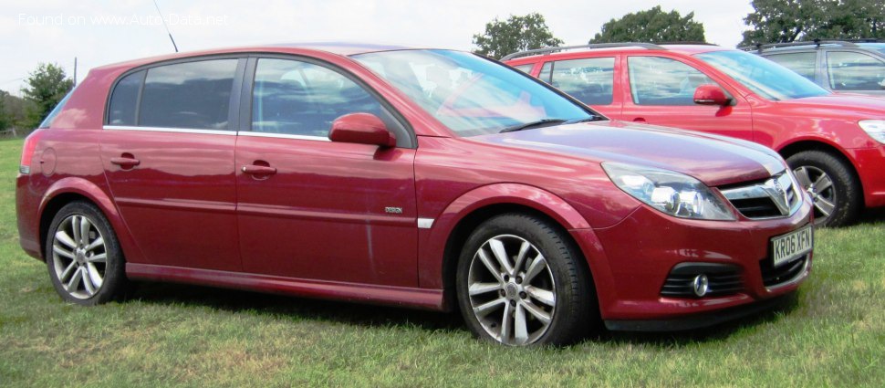 2005 Vauxhall Signum (facelift 2005) - Photo 1