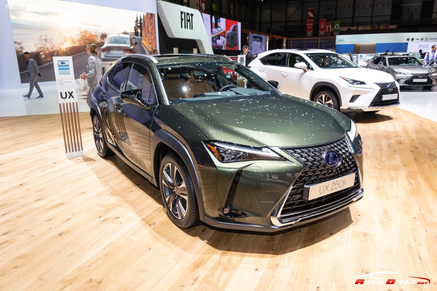 Lexus ux 200