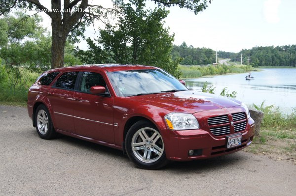 2005 Dodge Magnum - Fotoğraf 1