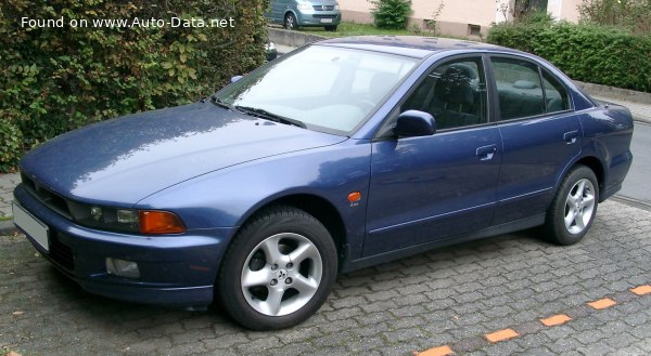 1996 Mitsubishi Galant VIII - Kuva 1