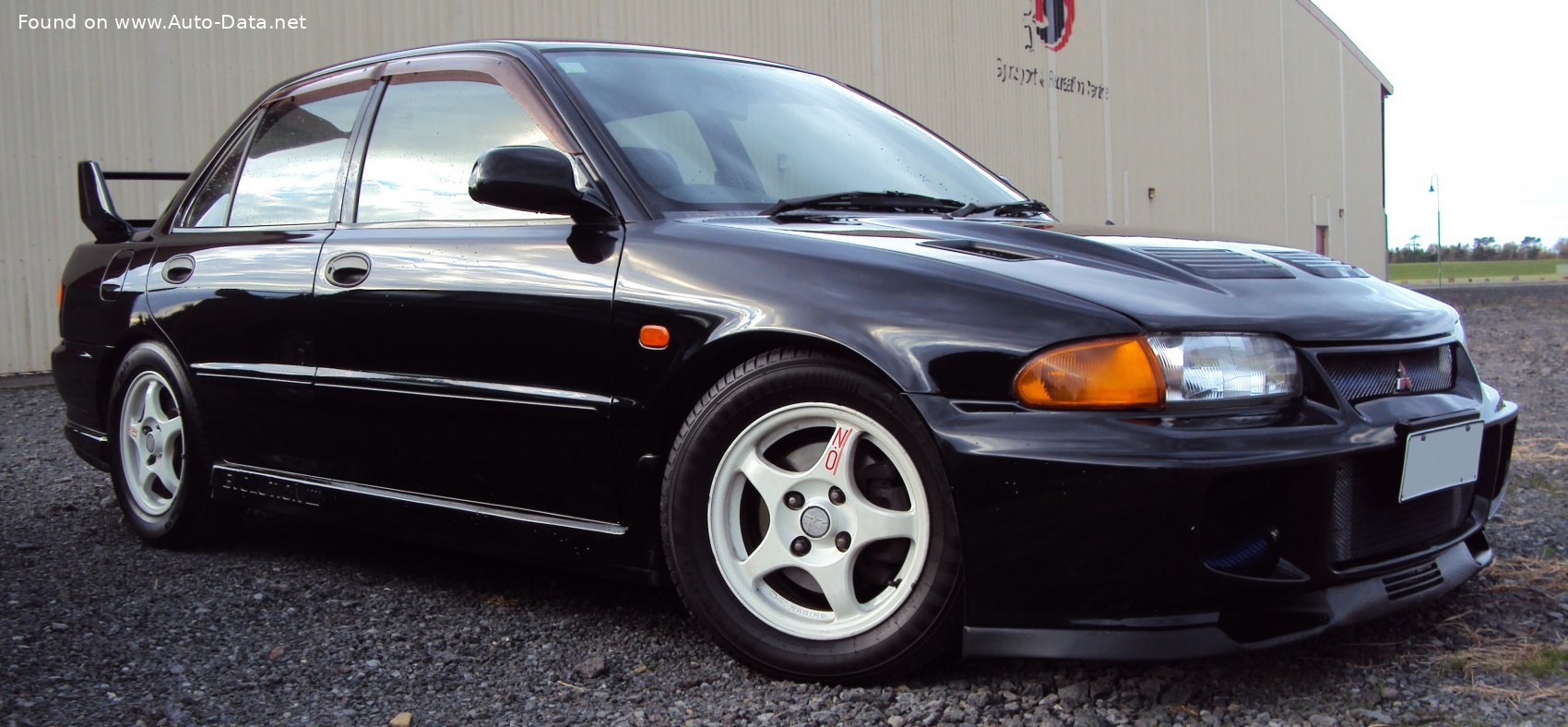 1995 Mitsubishi Lancer GSR Evolution III