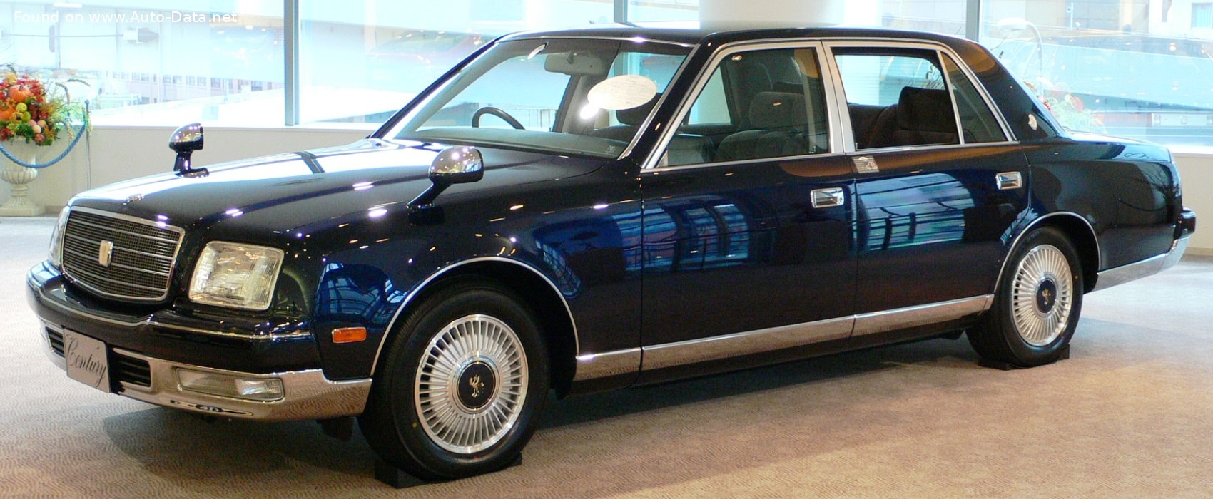 1997 Toyota Century II (G50) 5.0 VVTi V12 (280 KM) Dane