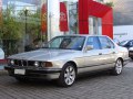 BMW Seria 7 (E32) - Fotografia 3