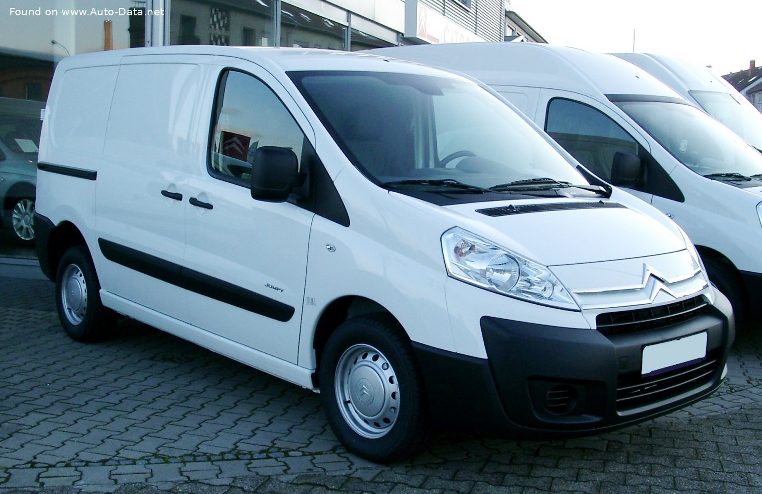 2010 Citroen Jumpy II 2.0 HDi (163 CH) L1H1 DPF  Fiche technique,  consommation de carburant , Dimensions