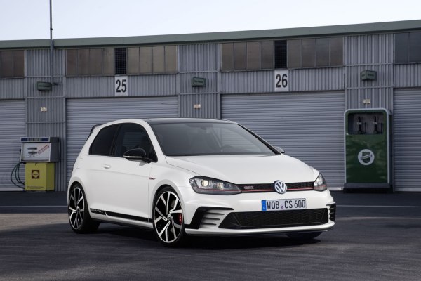 2013 Volkswagen Golf VII (3-door) - Kuva 1