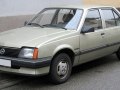 1982 Opel Ascona C - Tekniska data, Bränsleförbrukning, Mått