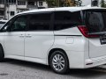 2022 Toyota Noah IV (R90) - Photo 7