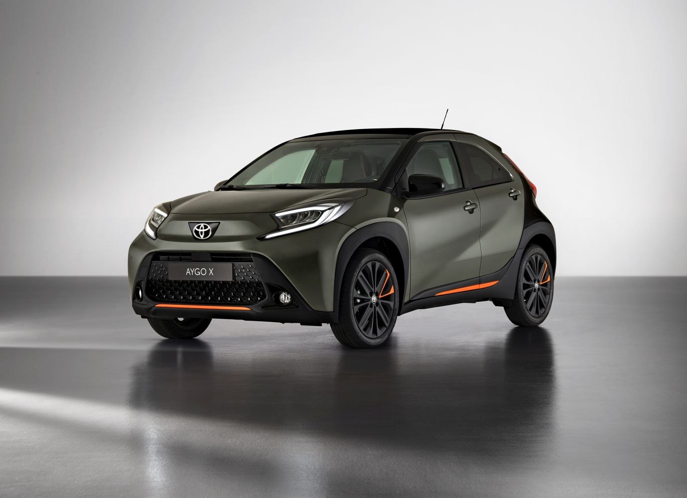 2021 Toyota Aygo Vvt-I X-Play Tss £10,495