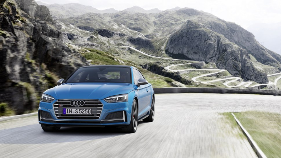 Audi S5 TDI 2019 - coupe azul 2