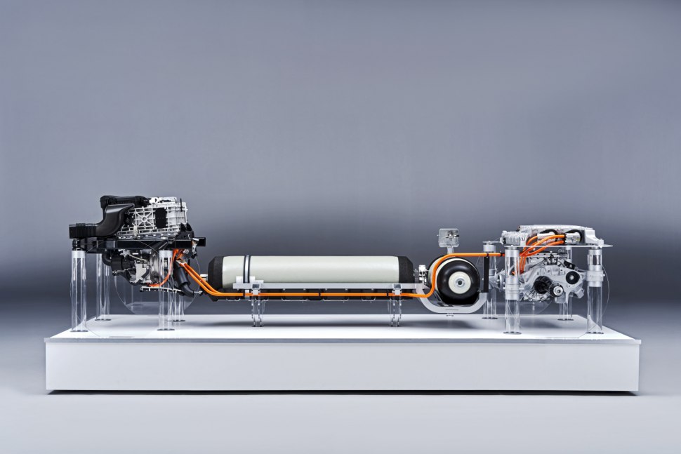 Водородният BMW i Hydrogen NEXT - система