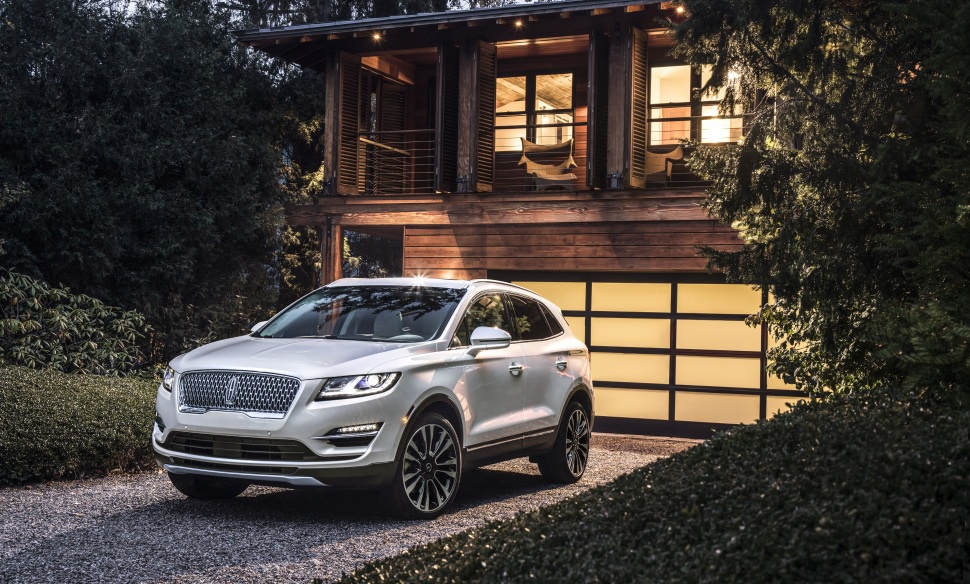 2019 Lincoln MKC (facelift 2019) - Снимка 1